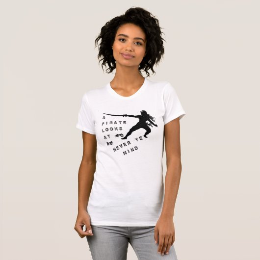 T-shirt Un pirate regarde 40 - ne vous en faites pas ! (Devant entier)