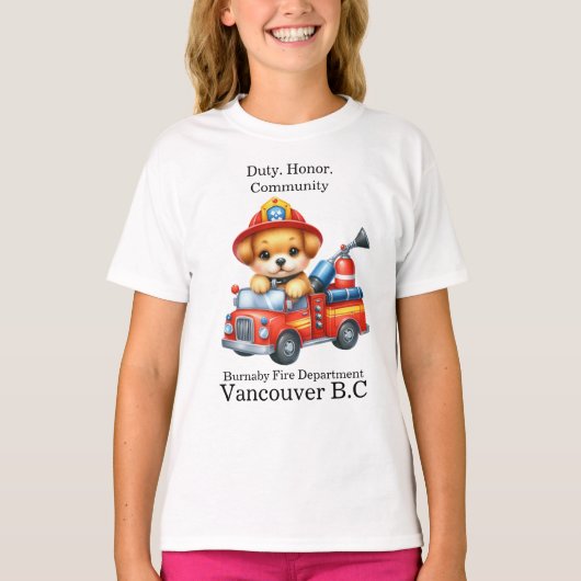 T-shirt Un pompier à chiot mignon conduit un camion miniat (Devant)