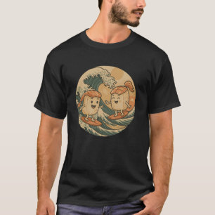 T-shirt Un riz amusant de sushi attrapant des vagues
