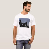 T-shirt Un technicien maniant une mitrailleuse M240 en Ira (Devant entier)