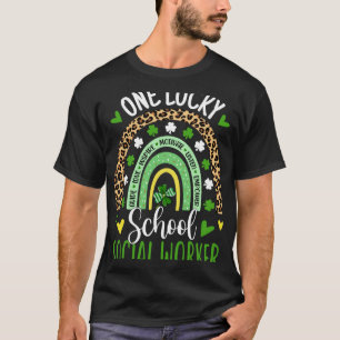 T-shirt Un travailleur social Lucky School Rainbow St patr