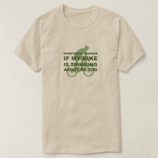 T-shirt Un vélo amusant qui me prend trop au vert