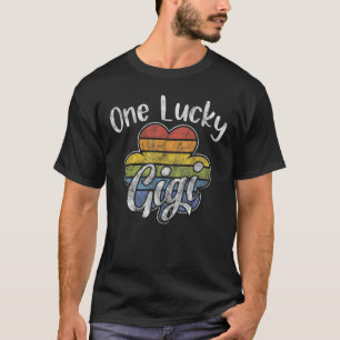 T-shirt Une Chanceuse Gigi Funny Rangée Irlandais Clovers