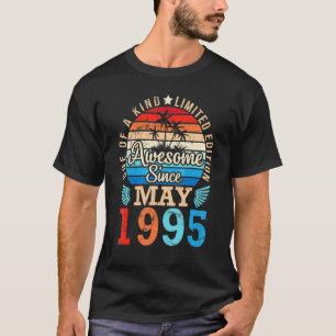 T-shirt Une Édition De Kind Ltd Magnifique Depuis Mai 1995