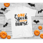 T-shirt Une infirmière spottaculaire seringue de toile d'a