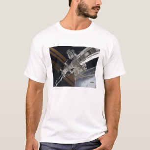 T-shirt Une partie de la Station Spatiale Internationale 3