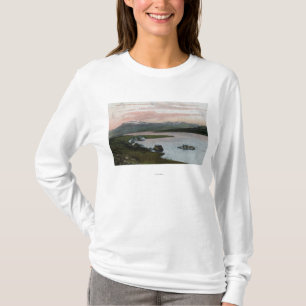 T-shirt Une scène de bateau de rivière du fleuve Columbia