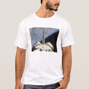 T-shirt Une vue partielle d'effort de navette spatiale