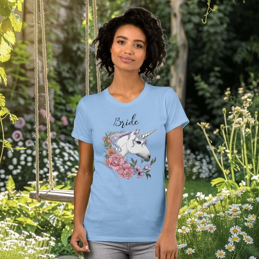 T-shirt Unicorne blanche Fleurs roses Mariage bleu