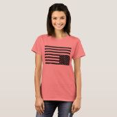T-shirt Upside Down American Flag en noir. (Devant entier)