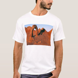 T-shirt USA, Utah, Arches NP. Delicate Arch est l'un des