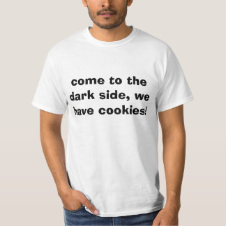 T-shirt venez au côté en noir, nous prenons des biscuits !