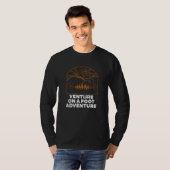 T-shirt Venture on a Foot Adventure Camping Hiking Camper  (Devant entier)