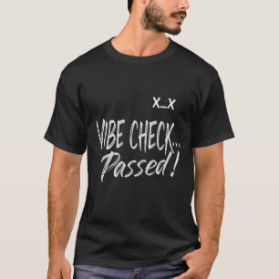 T-shirt vérification vidéo passée avec kaomoji en noir