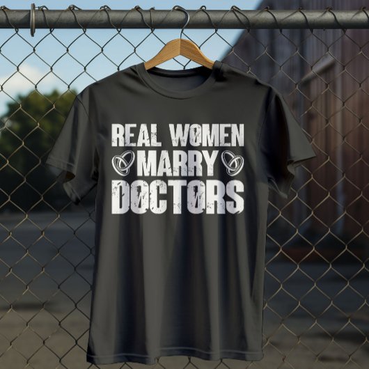 T-shirt Véritables femmes mariées Médecins Drôle Docteur A