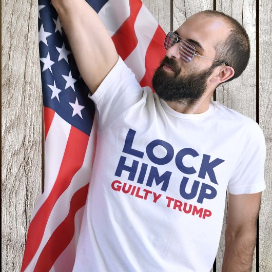 T-shirt Verrouiller Trump coupable