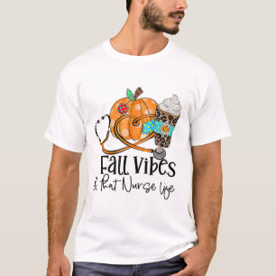T-shirt Vibes D'Automne Et Citrouille De Vie Infirmière Le