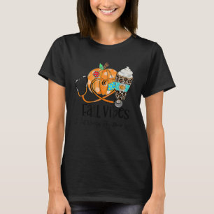 T-shirt Vibes D'Automne Et Vie De Infirmière Spécialisée C
