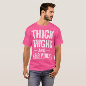 T-shirt Vibes Rb pour femmes épaisses cuisses (Devant entier)
