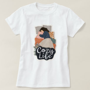 T-shirt Vie Cosy – Femme se reposant au lit