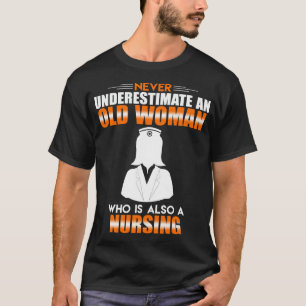 T-shirt Vieille Femme infirmière
