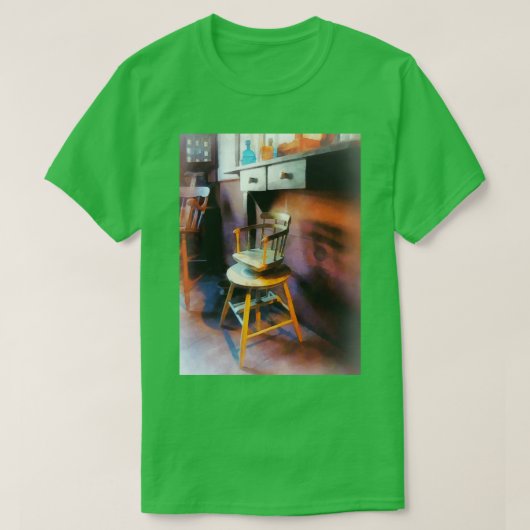 T-shirt Vintage chaise barbier Childx27s (Design devant)