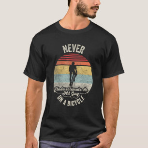 T-shirt Vintage Ne Sous-Estime Jamais Un Vieux Type Sur Un