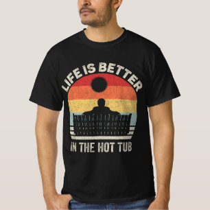 T-shirt Vintage Retro Life Est Mieux Dans Le Bain À Remous