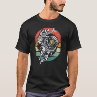 T-shirt Vintage Space Monkey and Wrench in Orbit