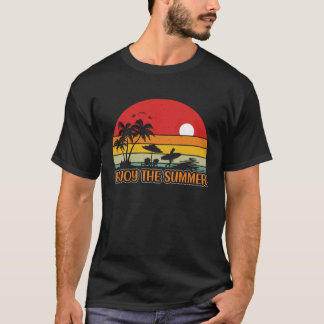 T-shirt Vintage Surfer Retro Surfing Beach Summer Vacation