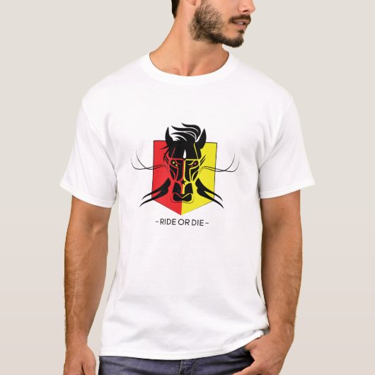 T-shirt Visage de cheval tribal en rouge et jaune (Devant)