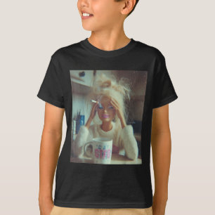 T-shirt Visage de poupée dégoûtante drôle Mème Fumant Tris