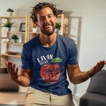 T-shirt Vivre cette vie d'enseignant Retour à l'école<br><div class="desc">Embrassez l'esprit éducateur avec notre t-shirt "Living That Teacher Life", parfait pour la saison de retour à l'école. Ce design accrocheur présente une pomme rouge vibrante, le symbole quintessence de l'éducation, astucieusement incorporée dans le texte ludique. L'habile phrase de la chemise reflète le dévouement et la passion qui définissent le...</div>