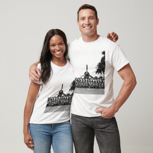 T-shirt VMF-214 sur l'image strip_War de combattant de (Unisexe)