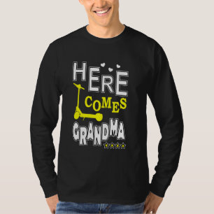T-shirt Voici La Grand-Mère Du Scooter E