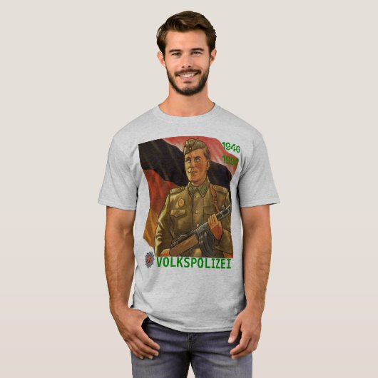 T-SHIRT VOLKSPOLIZEI DDR 1946-1990 (Devant entier)
