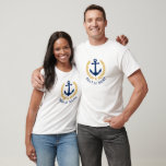 T-shirt Votre nom | Nom du bateau Ancre Gold Laurel White<br><div class="desc">Une ancre nautique conçue sur mesure,  des feuilles de lauriers de style or et une étoile d'or avec Votre Nom Personnalisé,  Nom de Bateau,  grade de Capitaine ou autre texte désiré sur un T-Shirt Blanc. Fait un grand cadeau.</div>