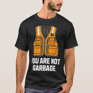 T-shirt Vous n'êtes pas Garbyge Trump portant un gilet