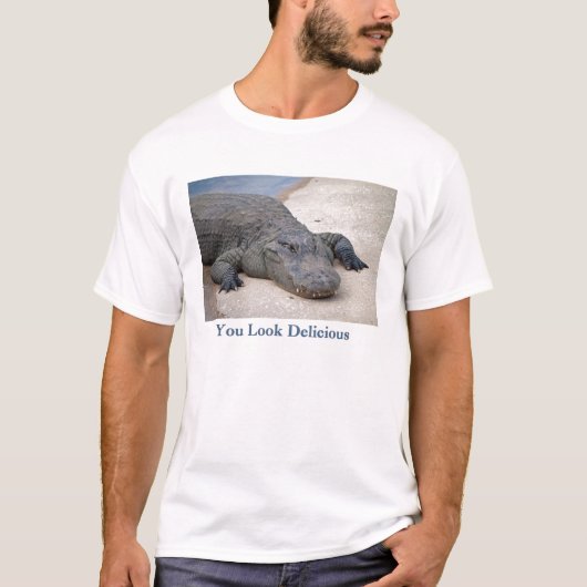 T-shirt Vous semblez la chemise délicieuse d'alligator (Devant)
