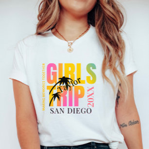 T-shirt Voyage personnalisé entre filles avec nom, ville e