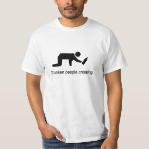 T-shirt Voyageurs en état d'ébriété traversant ⚠ panneau t