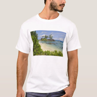 T-shirt Vue côtière sur l'île de Mahe