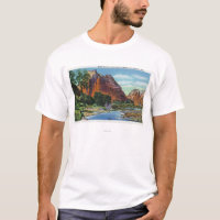 Vue de bâti majestueuse et d'atterrissage de
