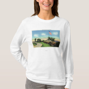 T-shirt Vue de la bastion du sud de batterie et de drapeau