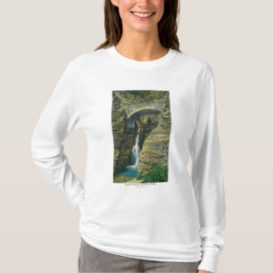 T-shirt Vue de pont de cascade et de sentinelle d'entrée