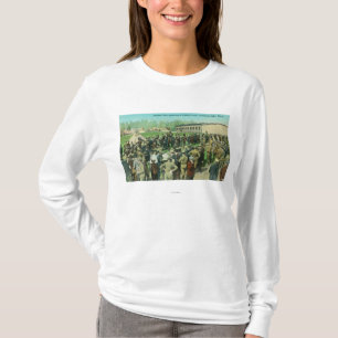 T-shirt Vue des soldats rédigés rapportant pour le devoi