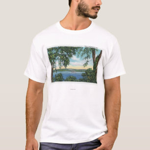 T-shirt Vue d'un bateau à  vapeur sur le lac