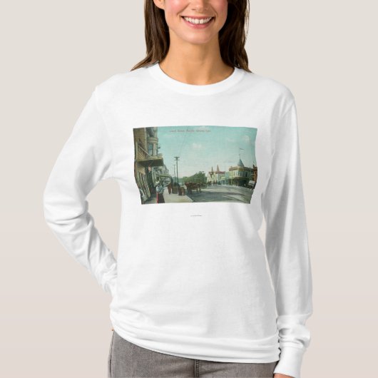 T-shirt Vue d'un verger de ScenePacific de rue, CA (Devant)