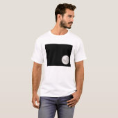 T-shirt Vue d'une pleine lune, montre aussi Mars (Devant entier)