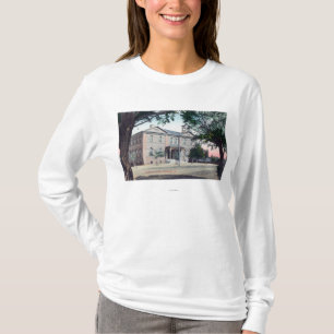 T-shirt Vue extérieure de la grammaire SchoolRedding, CA